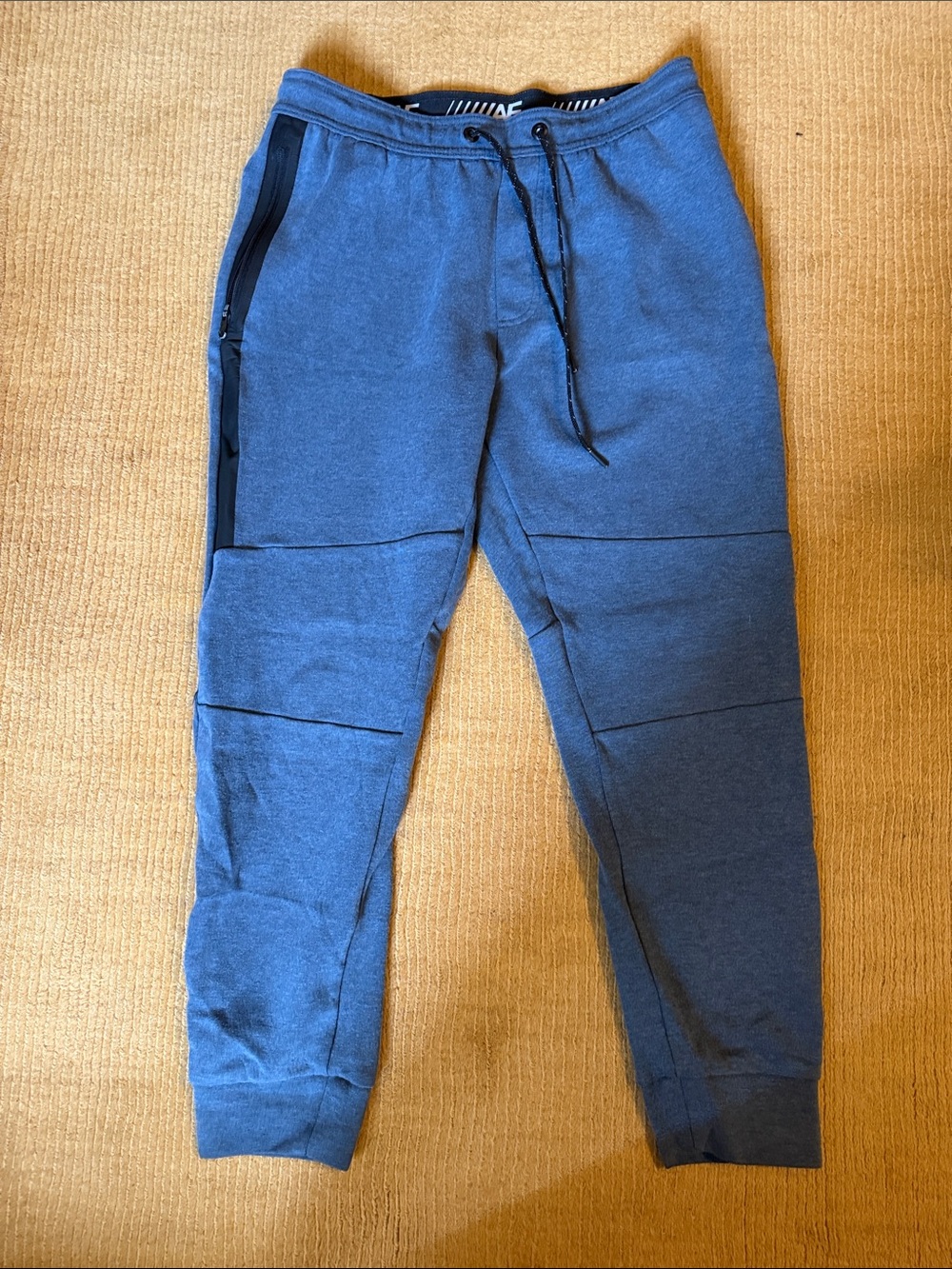American Eagle “flex” joggers